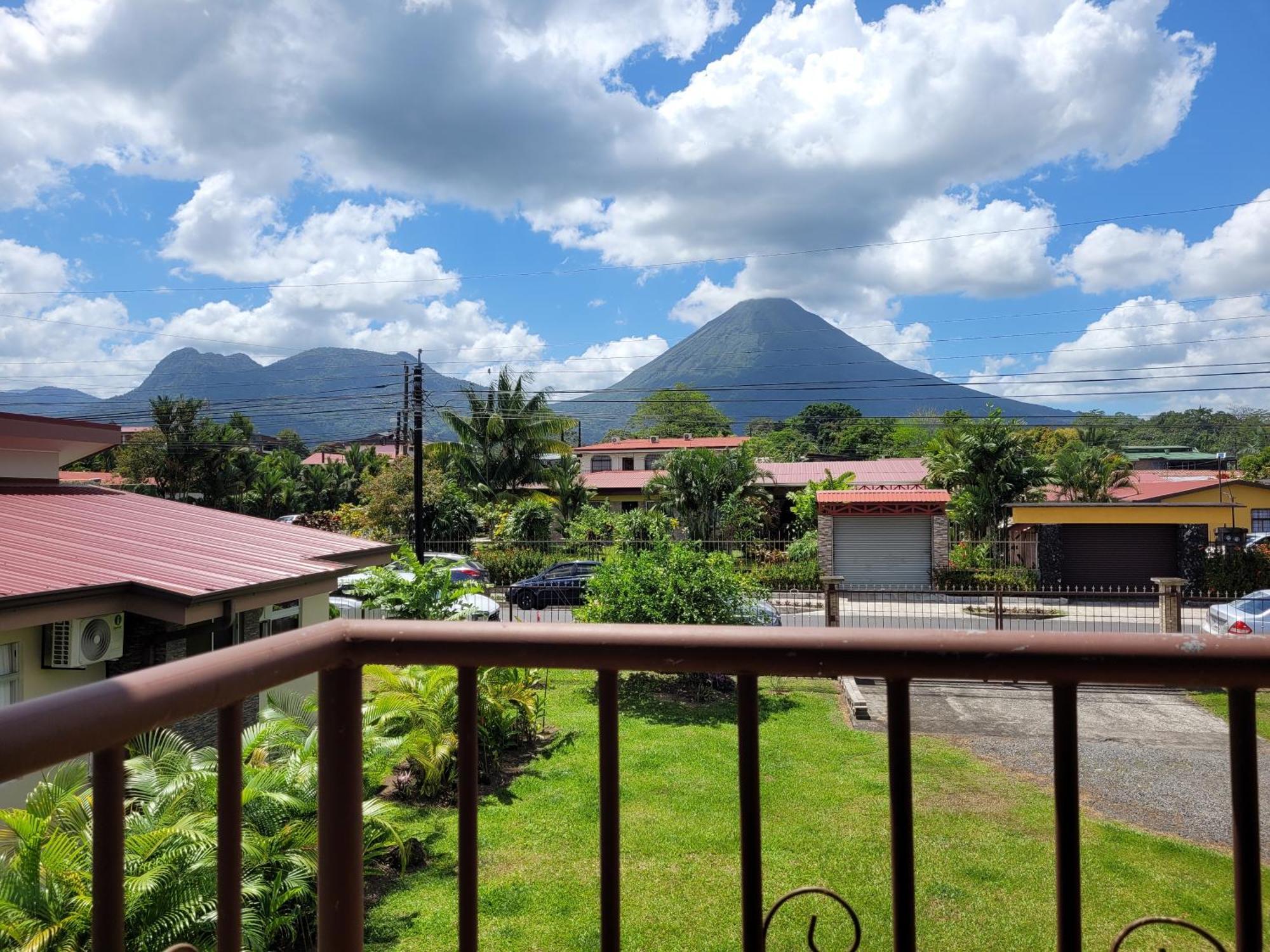 Volcano View Apartment