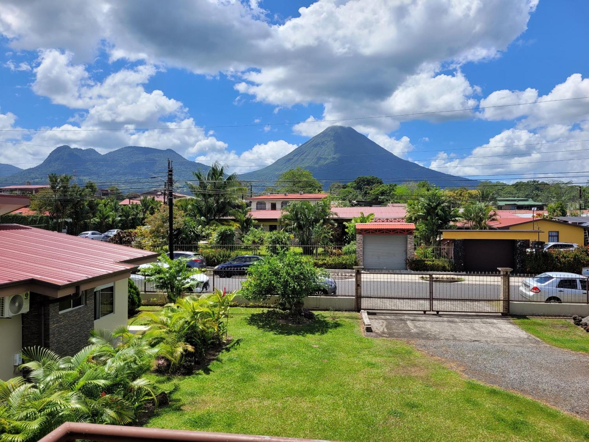 Apartment Volcano View